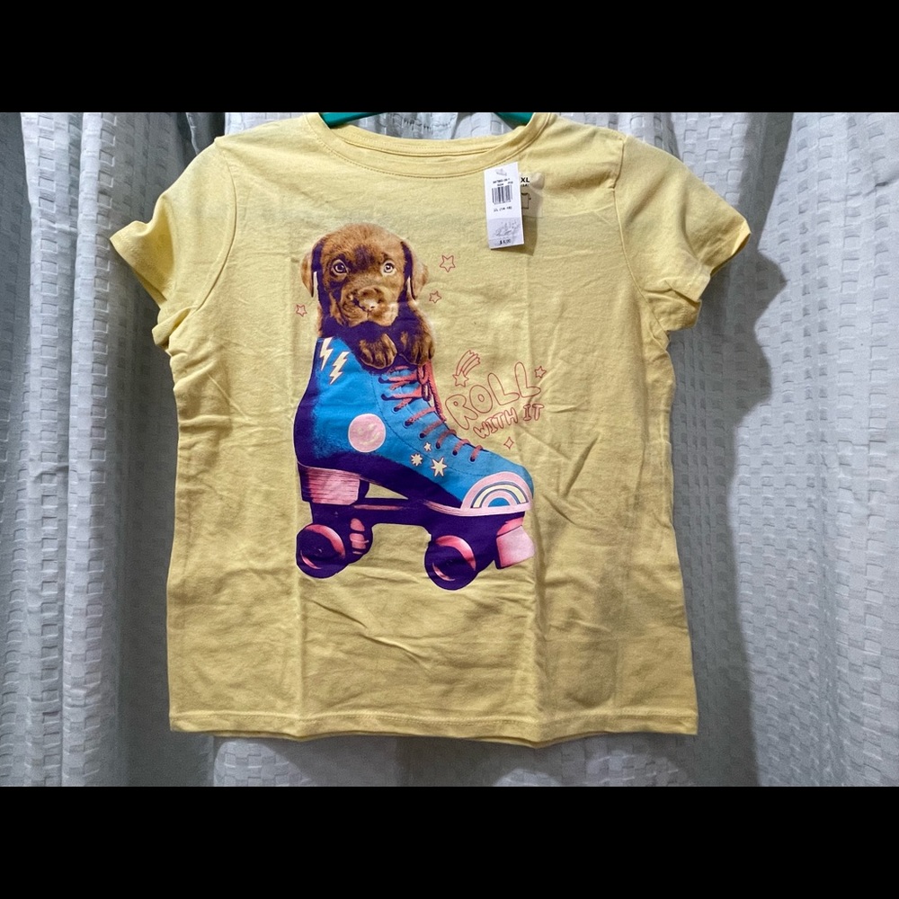 Cute Puppy in skates tshirt - Old Navy